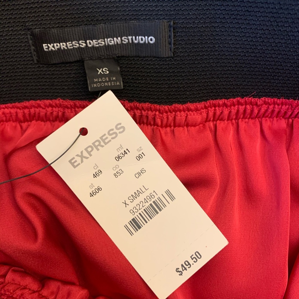 4/$25 Express Ruffle Skirts - Picture 4 of 4
